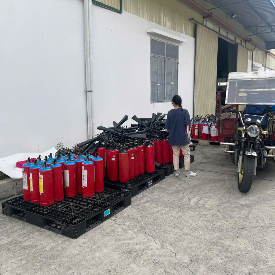 PCCC Ngọc Dũng có xe lấy bình chữa cháy và giao hàng tận nơi